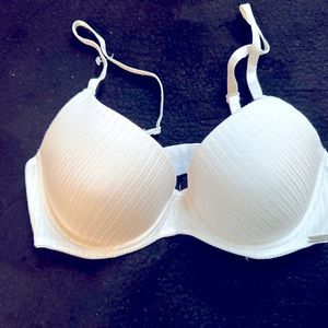 Nautica white bra. Size 36B